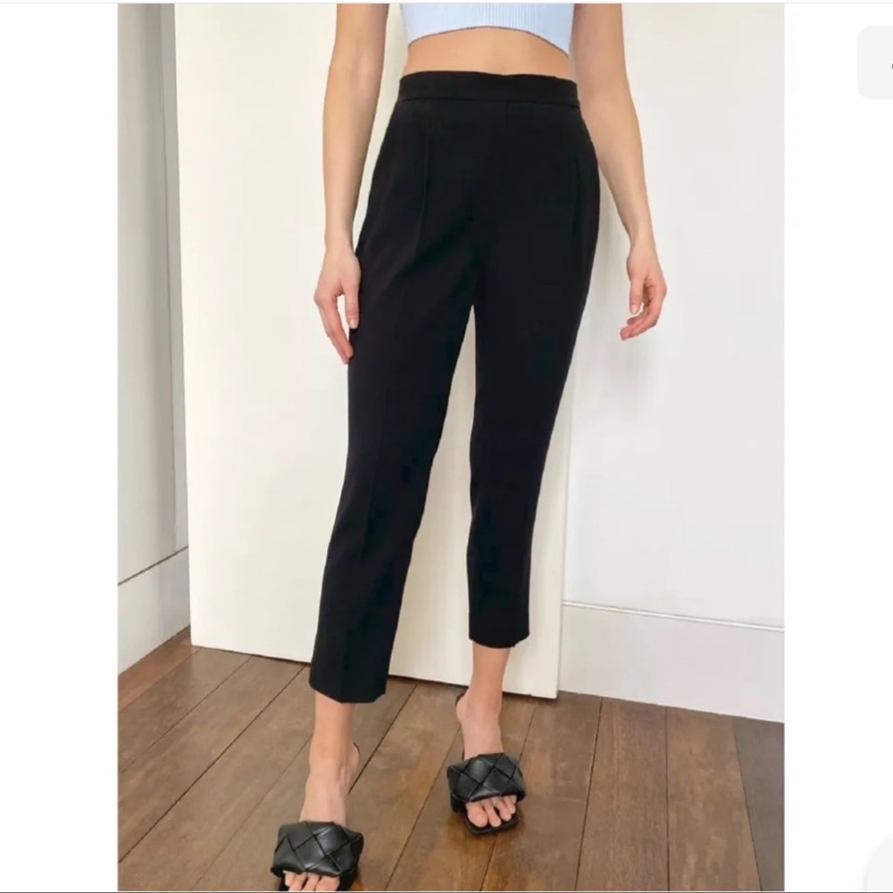 Aritzia Black Cropped Slim Dress Pants